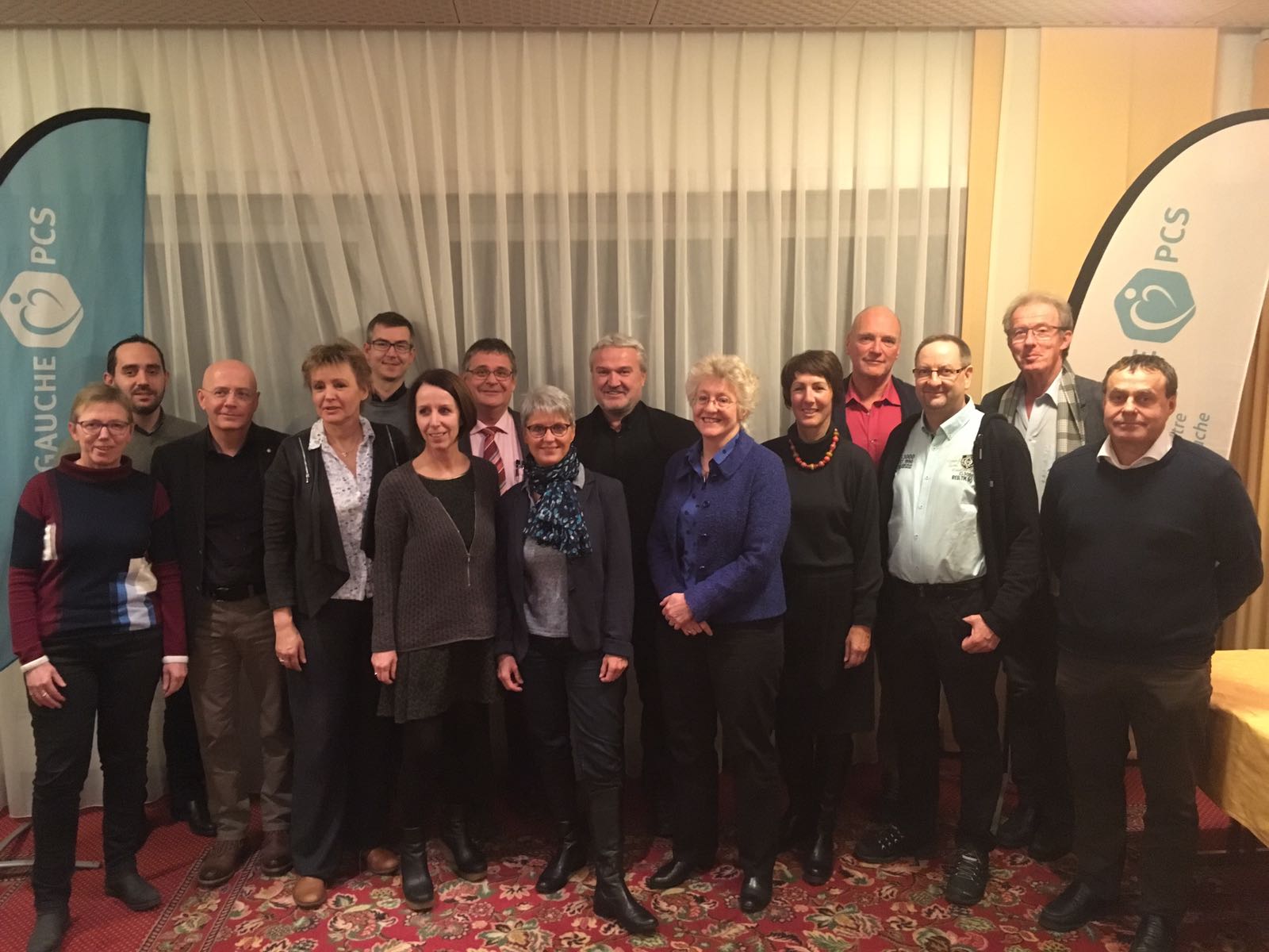 Les candidats CG-PCS au Grand conseil entourent Jean-Michel Bonvin